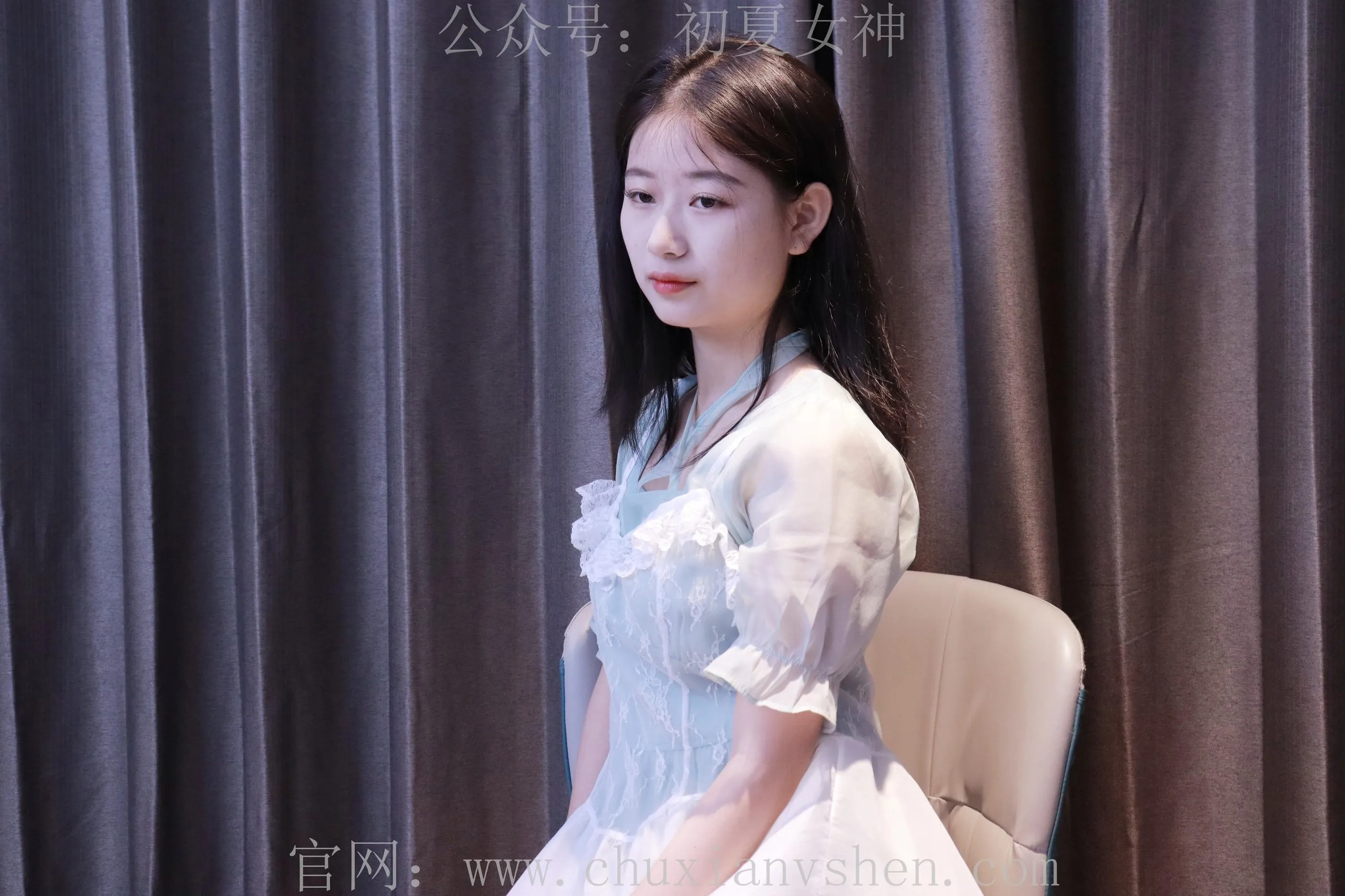 初夏女神 NO.009 念念 绿野仙踪M码连衣裙搭回力球鞋 [120P]插图9
